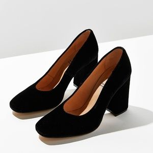 KMB Arcilla Velvet Heels Black Size 9 EU 39